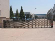 威海伸缩门维修