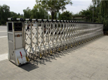 威海伸缩门维修案例